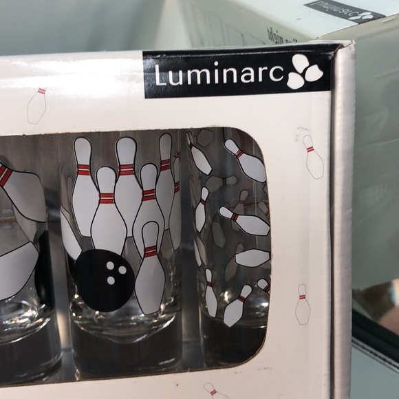 Bowling shot glasses different print on each glass new in original box set of 6 - Picture 5 of 11